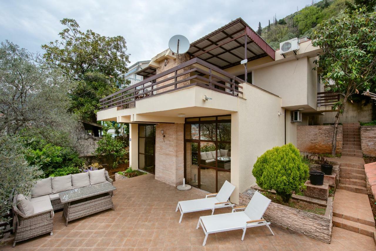 Villa Milana Budva Exterior photo
